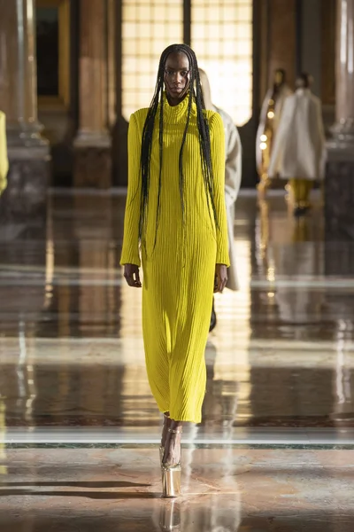 Look 21